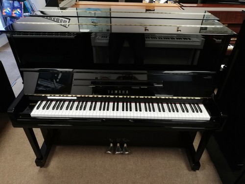 Little lampert pianos yamaha - &,