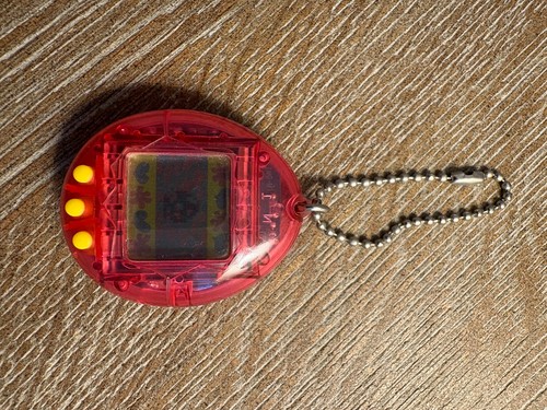 Rare vintage 1997 tamagotchi - vintage,