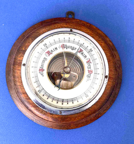 Vintage aneroid barometer 15cm - vintage,