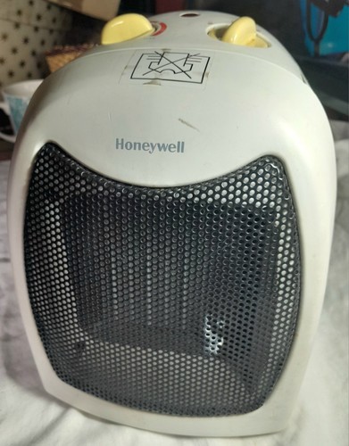 Honeywell white ceramic - white,