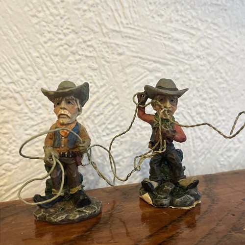 Two small elgate products - elgate,