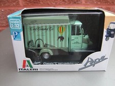 Piaggio Ape Calessino 3-wheel Van C'est Comme Ca 1/32 Scale - Italeri BOXED