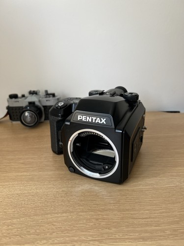 Read first pentax - pentax, 645n