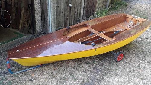 Miracle 13ft sailing dinghy