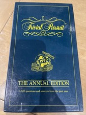 VINTAGE TRIVIAL PURSUIT 1992 ANNUAL EDITION CARDS & PIECES IN PRISTINE CONDITION