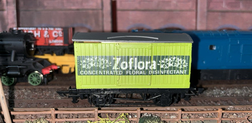 Graham farish gauge - oo, zoflora