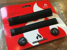 Chilli Pro Scooter Long Soft Handle Grip, 170mm, 505-11, Black with Bar Ends