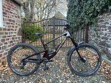 Santa Cruz Nomad V5 C Oxblood Large