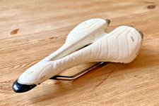 Specialized Toupe Comp Gel