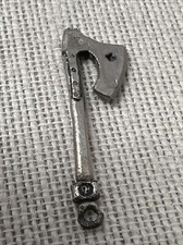 VINTAGE PENDANT THROWING AXE TOMAHAWK SILVER FINISH