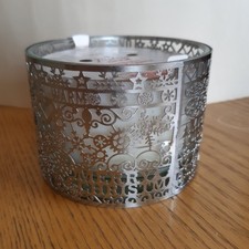 Next White Festive Spice Scented Christmas 3 Wick Light Up Candle ** Brand New *