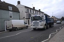 Photo 6x4 Tipper Lorry A lorry