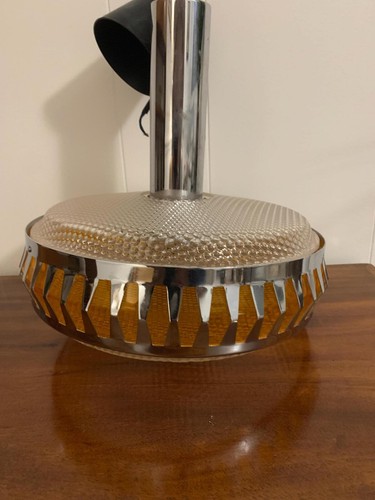 1970s retro flying - flying, saucer