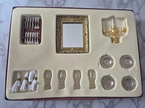 Alberon dolls house - alberon,,