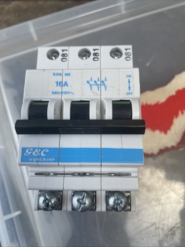 Gec vynckier m6 type 2 - vynckier, —