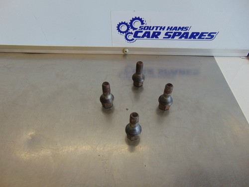 Fiat punto wheel bolts mk2 - wheel,