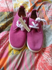 Coolers Shoreside Pink Suede Shoes 8/42