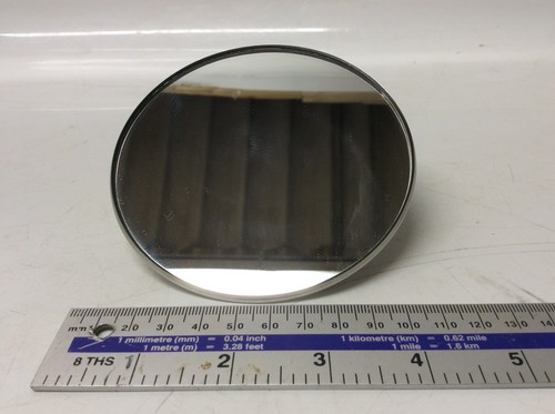 Door wing mounted mirror - mounted,