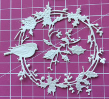 Bird Holly Wreath Metal