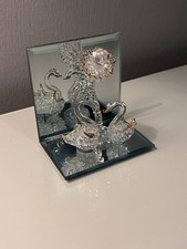 Vintage Swan Glass decorative