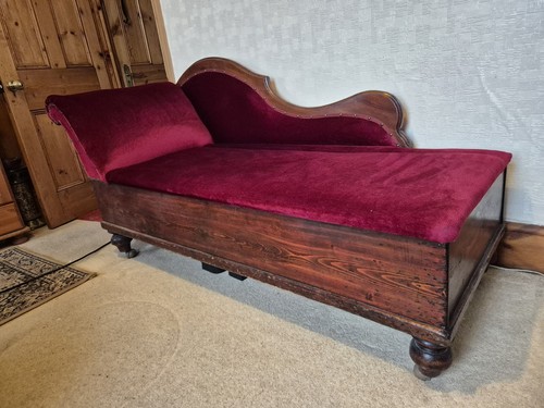 Antique chaise lounge - antique,