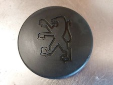 PEUGEOT TKR 50 2004 TREKKER 50 100 REAR WHEEL NUT CAP COVER TRIM PANEL