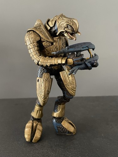 Halo gold arbiter - halo,