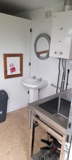 Bedford Lorry AWD Horsebox Glamping toilet and showers