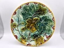 Antique French vine leaf Majolica plate - Mouzin Freres Onnaning (Nord)