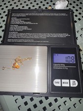 Cute Little 9ct Gold Enamel