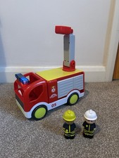 ELC Happyland Fire Engine with Firemen and Rescue Ladder