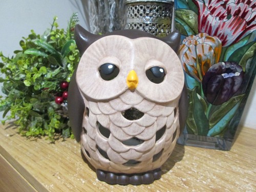 Lovely ceramic pottery owl - lovely, /