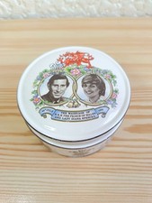 Commemorative Porcelain Trinket Box/ Prince Charles & Lady Diana 1981