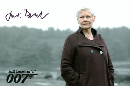 Dame judi dench hand - dench,
