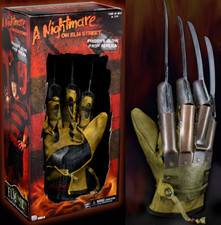 NECA Official Nightmare on Elm