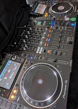 Pioneer CDJ 2000NXS2 Pair + DJM900NXS2, In original Retail boxes.