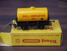 VINTAGE TRI-ANG RAILWAYS TT Gauge Shell Oil Tank Wagon T.76 Boxed 1960s