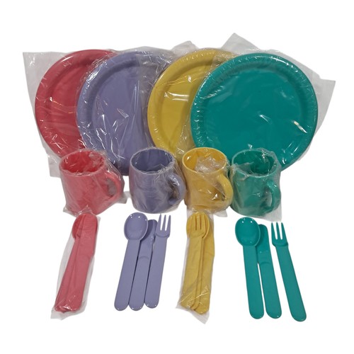Vintage pastel melamine picnic - pastel,