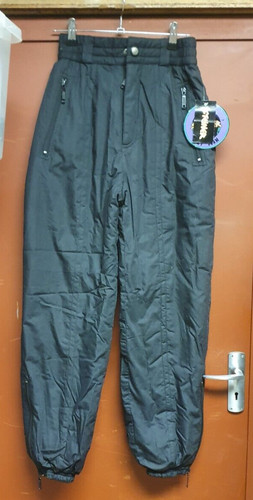 Vintage black steiner ski - black,