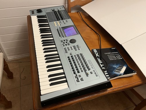 Yamaha motif workstation - xs, 6