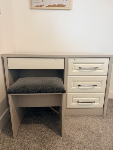 Dressing table with drawers - table,