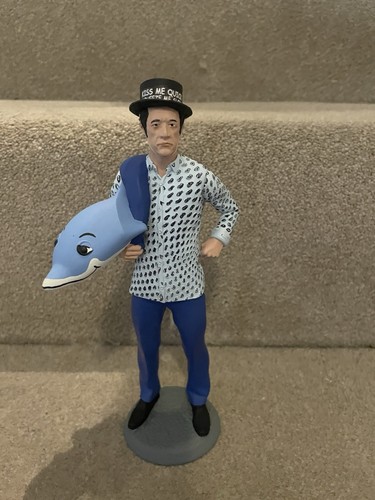 Trigger dolphin figure - trigger/dolphin, only