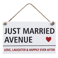Just Married Avenue Hanging