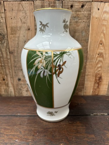 Vintage franklin mint vase - franklin, of