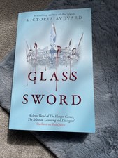 Victoria Aveyard glass Sword