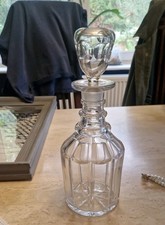 ANTIQUE GEORGIAN REGENCY THREE NECK RING CUT GLASS DECANTER  