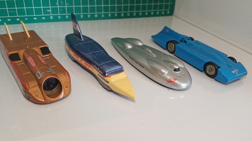 Lledo world land speed record - land,