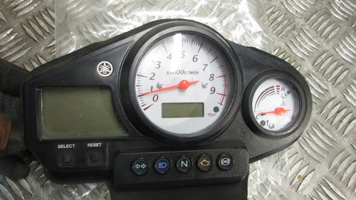 Yamaha tdm 900 2014 dashboard - 900,
