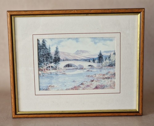 Vintage print wooden frame - in,