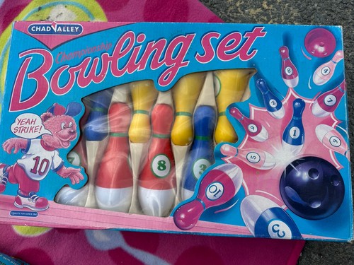 Vintage chad valley bowling - valley,